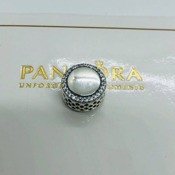 🌞📖Pandora Soccer Charm S925 Silver with box - Picture 3 of 5